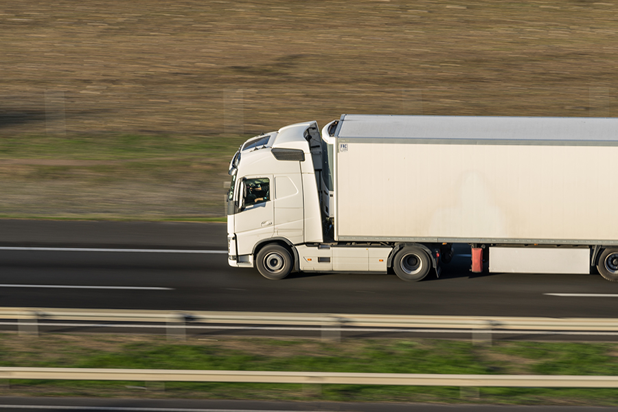 Debate sobre pesagem de caminhões opõe setores de transporte e de infraestrutura viária